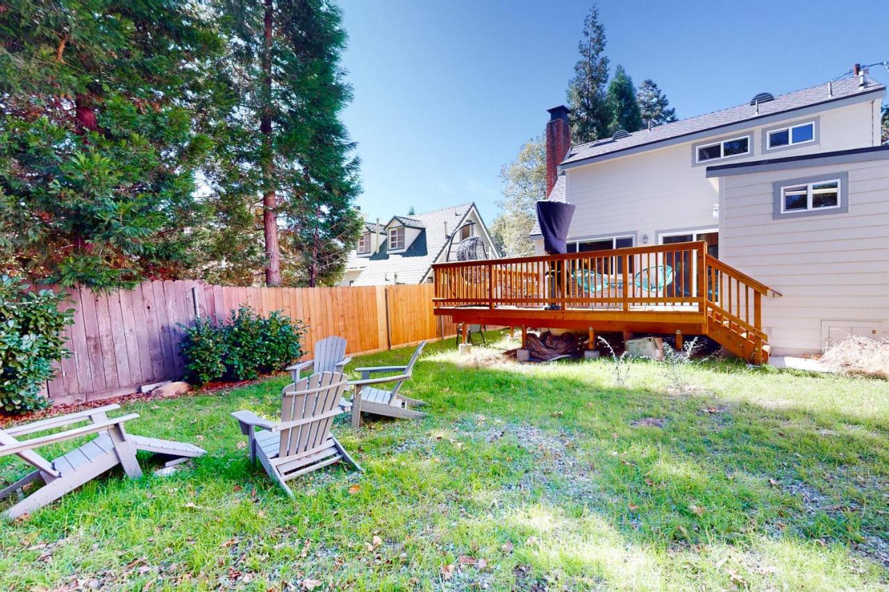 Hemlock Haven Villa Lake Arrowhead Exterior photo